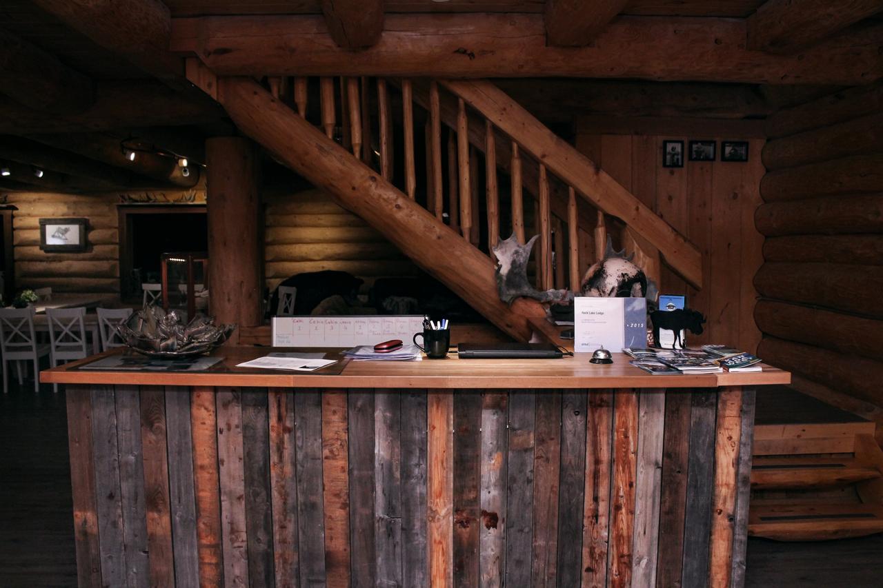 Rock Lake Lodge Provincial Park Rock Lake Lodge מראה חיצוני תמונה